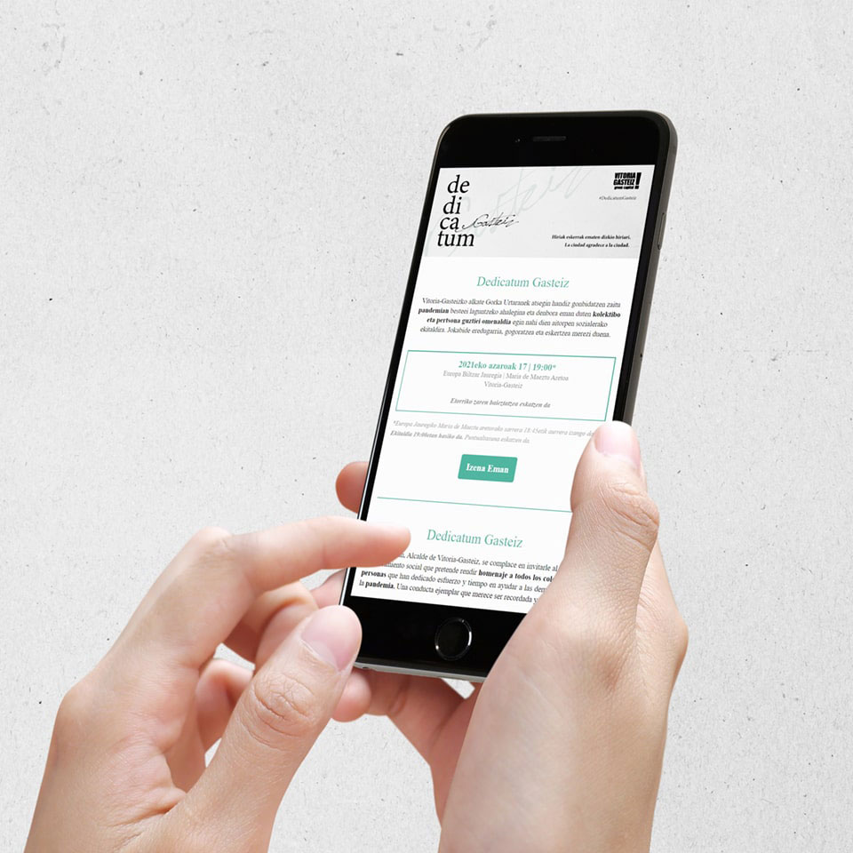 Imagen de la campaña de homenaje Dedicatum